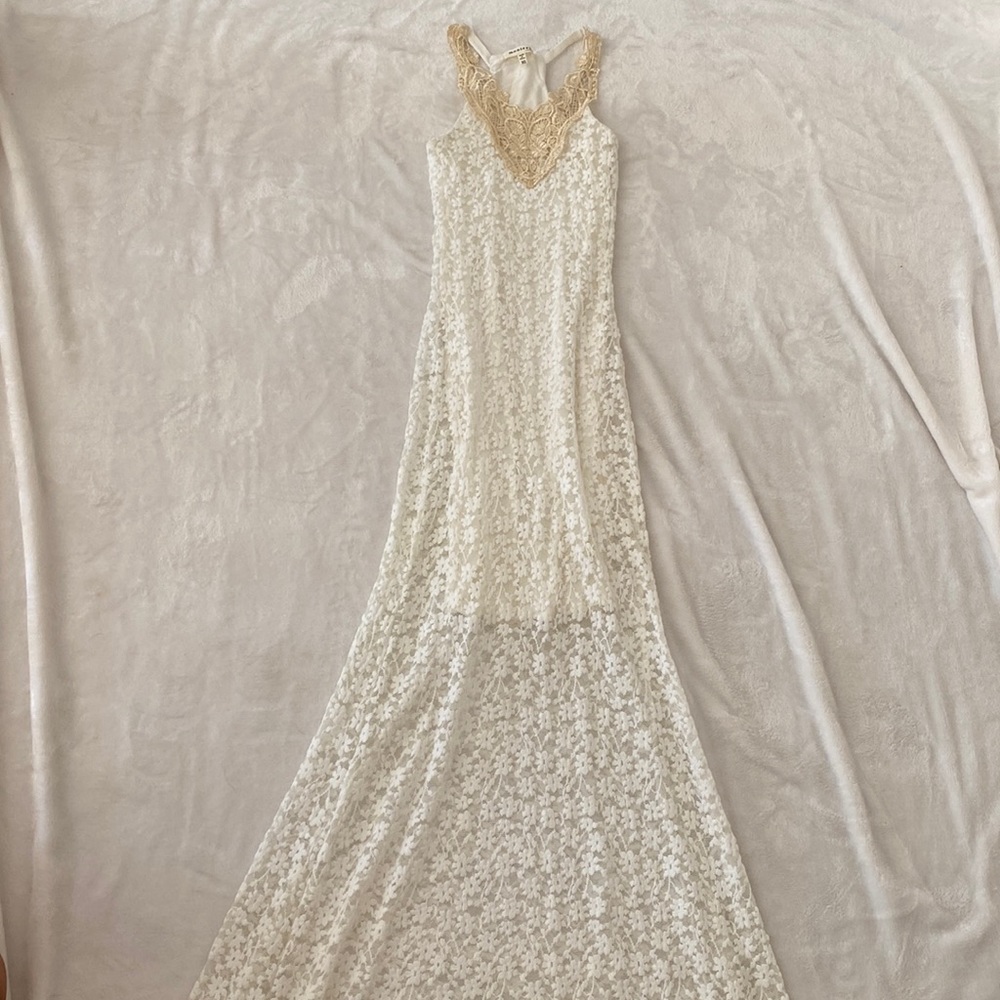White lace maxi dress